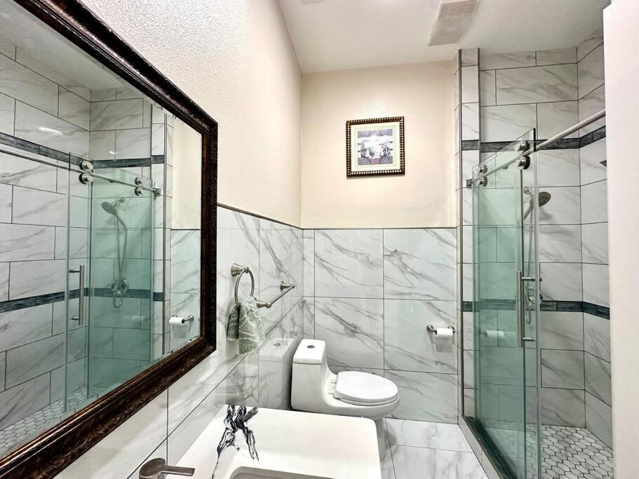 New Renovated House In Little Saigon Villa Midway City Eksteriør bilde