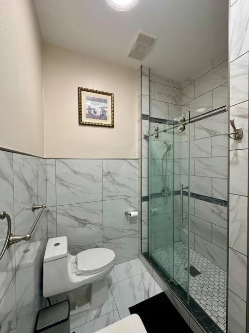 New Renovated House In Little Saigon Villa Midway City Eksteriør bilde